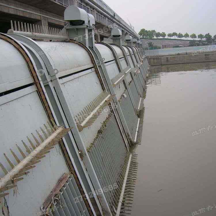 禅城多联排回转式格栅清污机