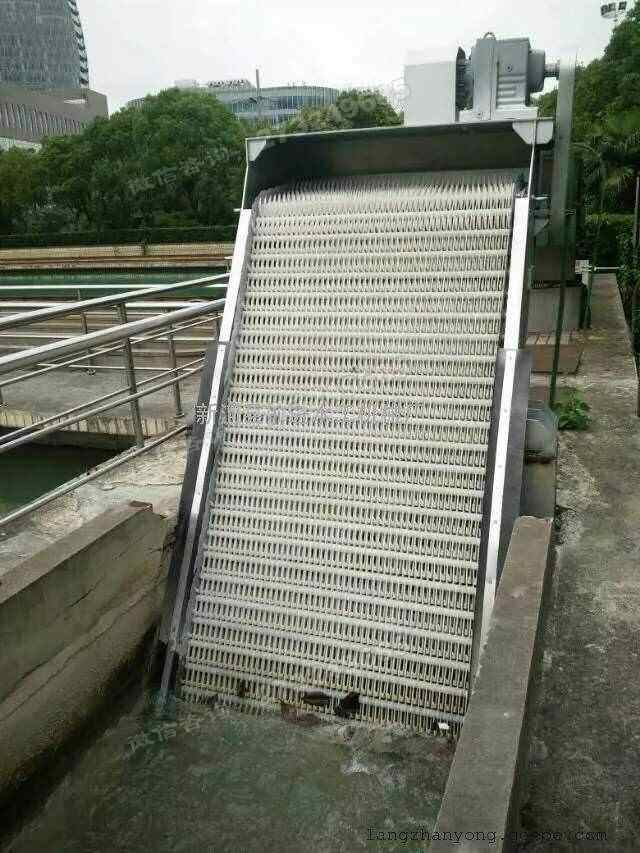 南充回转式格栅清污机