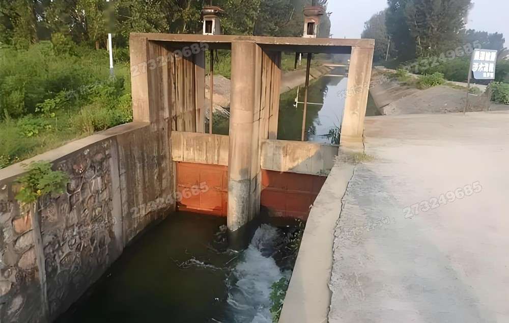 蔚县乡村渠道闸门